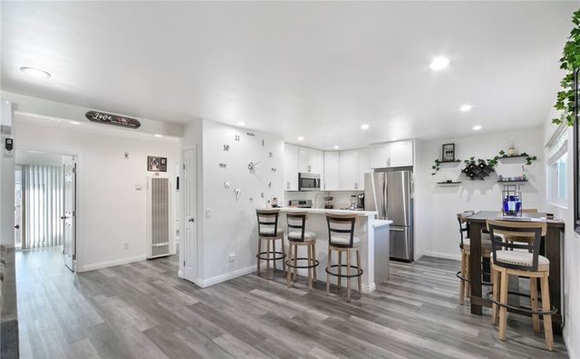 1206 Gladys Avenue, Long Beach, CA 90804