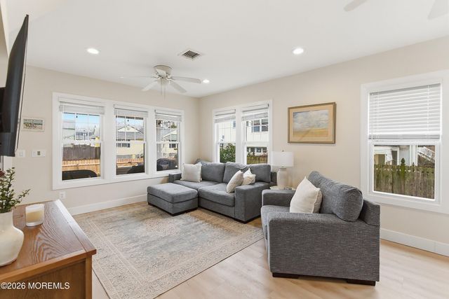 251 Bay Avenue, Highlands, NJ 07732