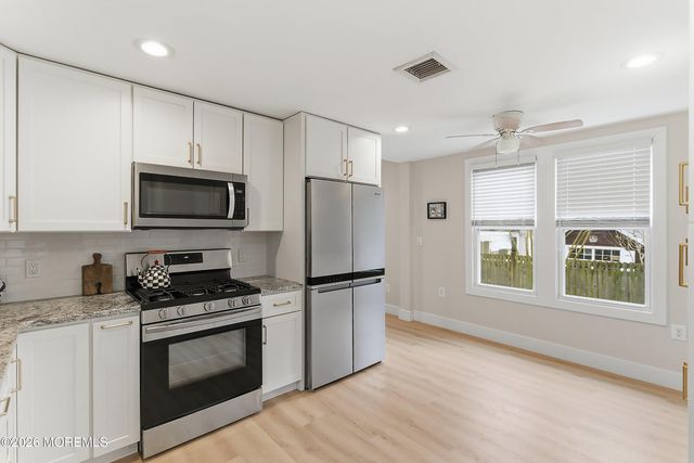 251 Bay Avenue, Highlands, NJ 07732