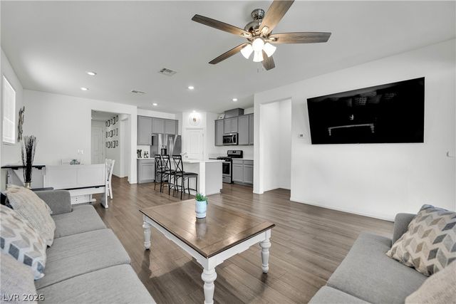 7019 Stone Cactus Street, North Las Vegas, NV 89086