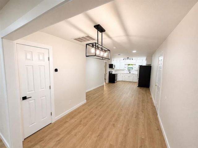 3037 NW 35th Street, Oklahoma City, OK 73112