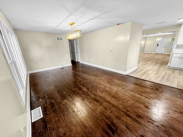 16802 Anthony Avenue, Hazel Crest, IL 60429