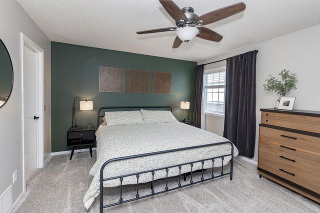 4985 55th Street S, Fargo, ND 58104