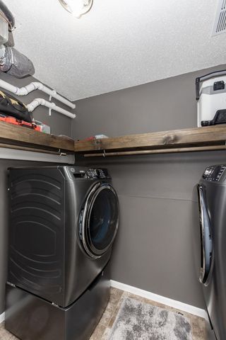 4985 55th Street S, Fargo, ND 58104