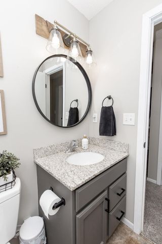 4985 55th Street S, Fargo, ND 58104