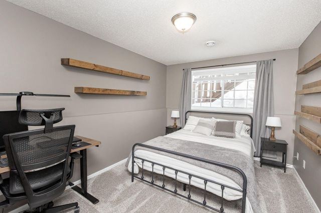 4985 55th Street S, Fargo, ND 58104