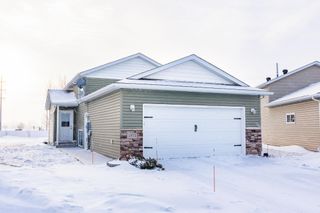 4985 55th Street S, Fargo, ND 58104