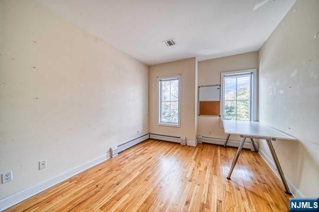 27 Harrington Court, Harrington Park, NJ 07640
