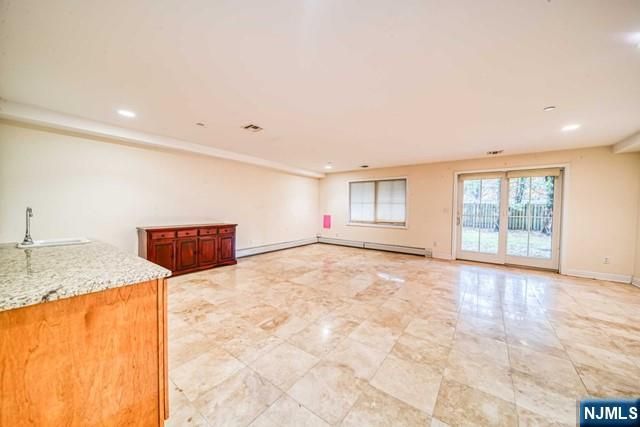 27 Harrington Court, Harrington Park, NJ 07640
