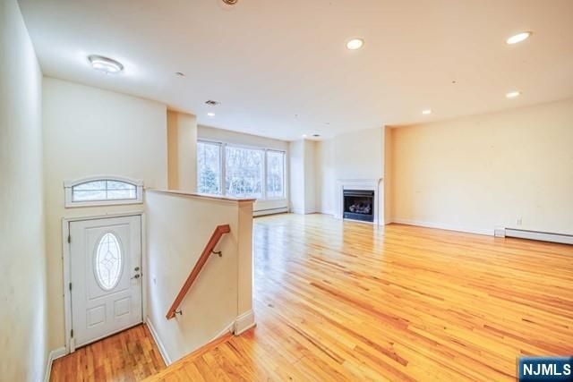 27 Harrington Court, Harrington Park, NJ 07640