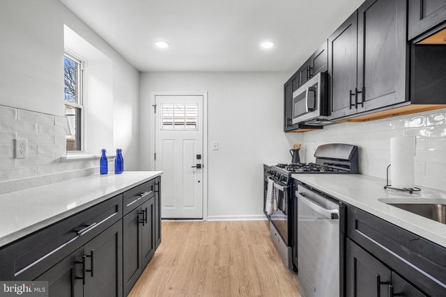2318 GAUL ST, Philadelphia, PA 19125