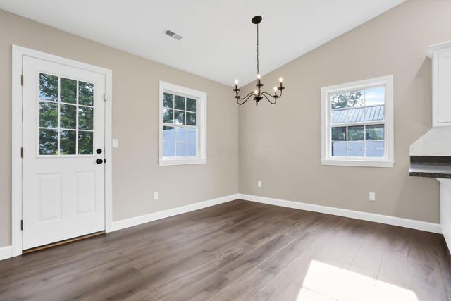 548 Wildflower Drive, Newark, OH 43055