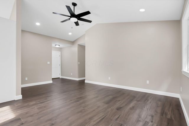 548 Wildflower Drive, Newark, OH 43055