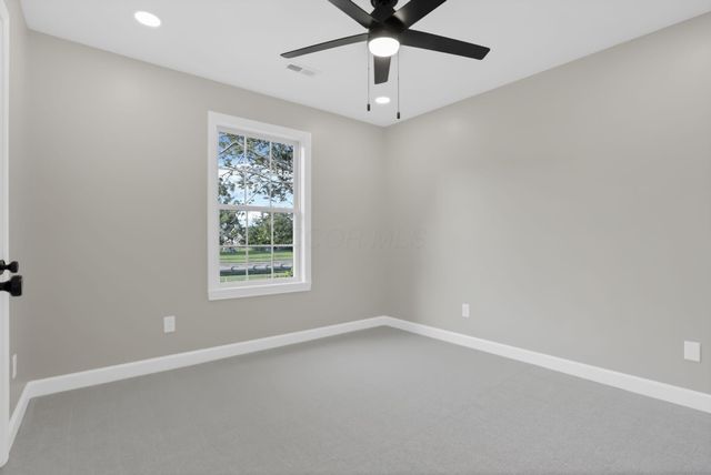 548 Wildflower Drive, Newark, OH 43055