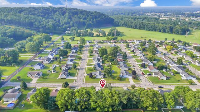 548 Wildflower Drive, Newark, OH 43055