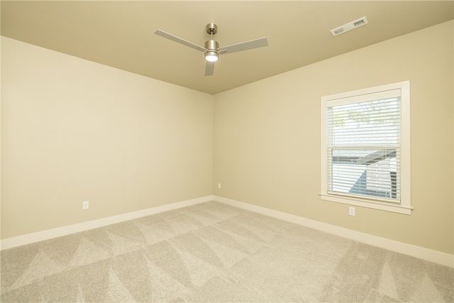 2649 E Livingston Lane, Fayetteville, AR 72703