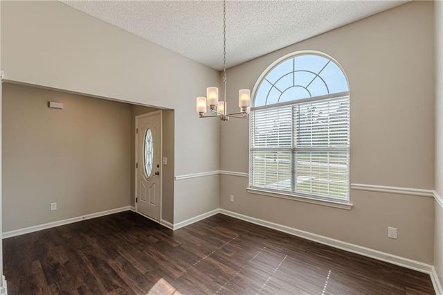 160 Goldleaf Drive, Hampton, GA 30228