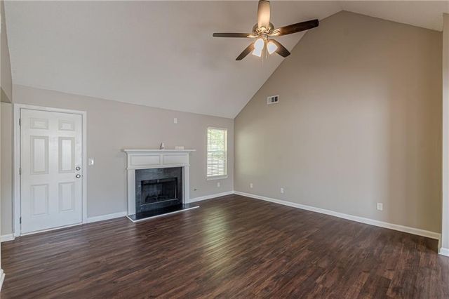 160 Goldleaf Drive, Hampton, GA 30228