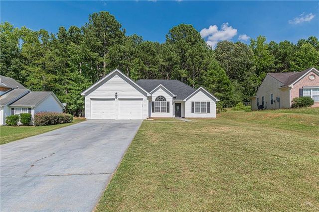 160 Goldleaf Drive, Hampton, GA 30228