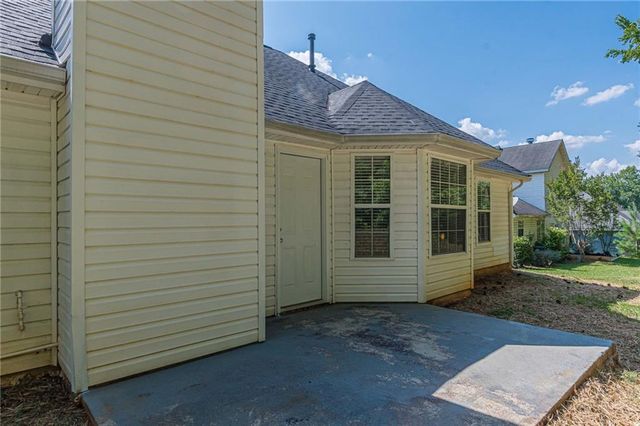 160 Goldleaf Drive, Hampton, GA 30228