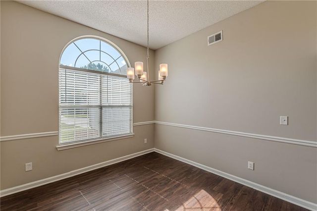 160 Goldleaf Drive, Hampton, GA 30228