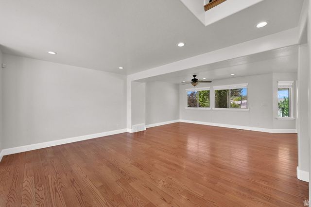 1407 N 3455 W, Clinton, UT 84015