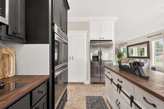 461 County Road 174, Wharton, TX 77488