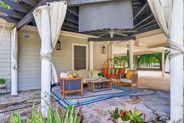461 County Road 174, Wharton, TX 77488