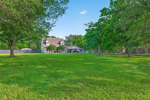461 County Road 174, Wharton, TX 77488