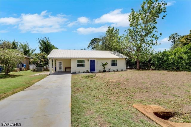 8334 Trillium RD, Fort Myers, FL 33967