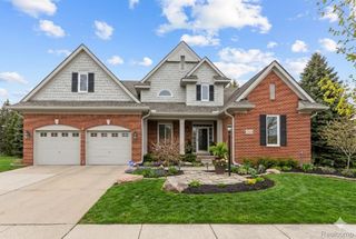 29169 Hemingway Drive, Novi, MI 48377