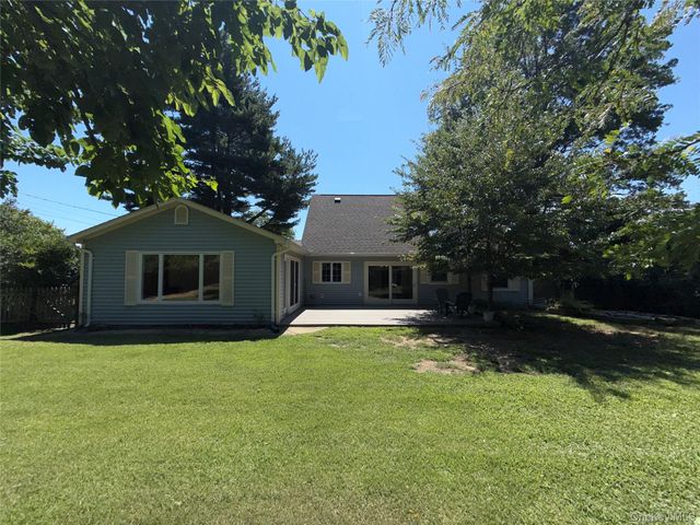 51 Hastings Drive, Stony Brook, NY 11790