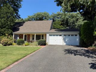 51 Hastings Drive, Stony Brook, NY 11790