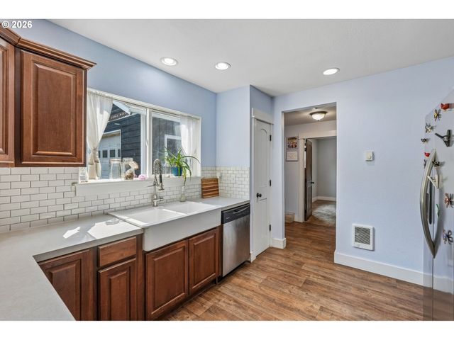 24011 Ne 209TH St, Battle Ground, WA 98604