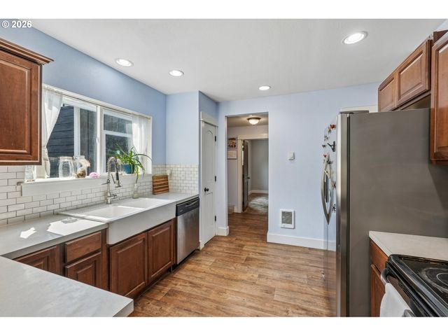 24011 Ne 209TH St, Battle Ground, WA 98604