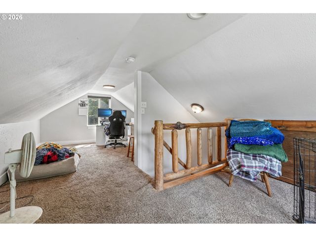 24011 Ne 209TH St, Battle Ground, WA 98604