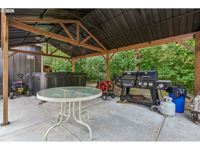 24011 Ne 209TH St, Battle Ground, WA 98604