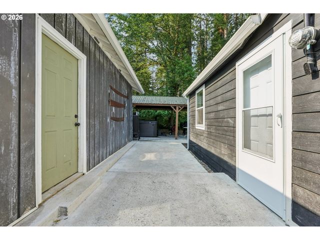 24011 Ne 209TH St, Battle Ground, WA 98604