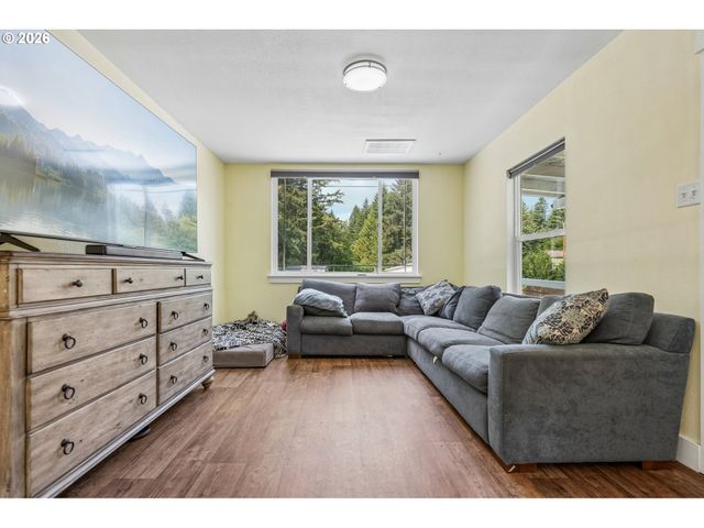 24011 Ne 209TH St, Battle Ground, WA 98604