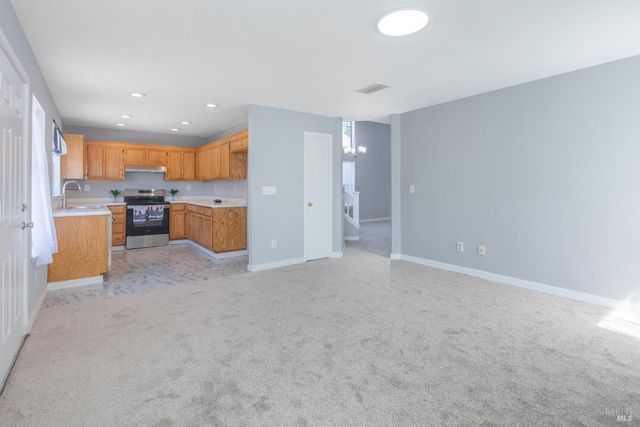 811 Bay St, Suisun City, CA 94585