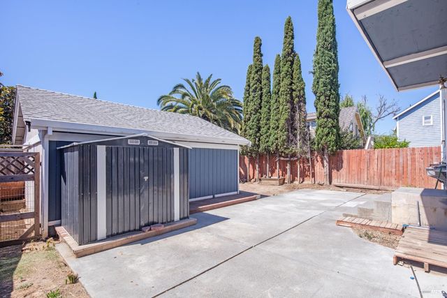 811 Bay St, Suisun City, CA 94585