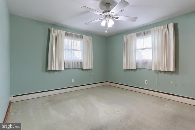 231 W ELM ST, Palmyra, PA 17078