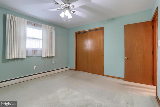 231 W ELM ST, Palmyra, PA 17078