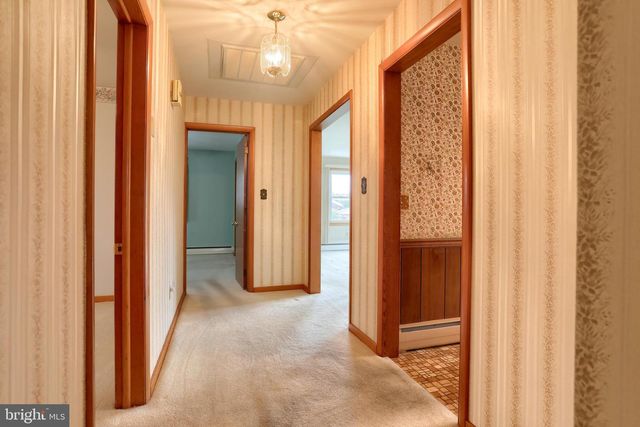 231 W ELM ST, Palmyra, PA 17078
