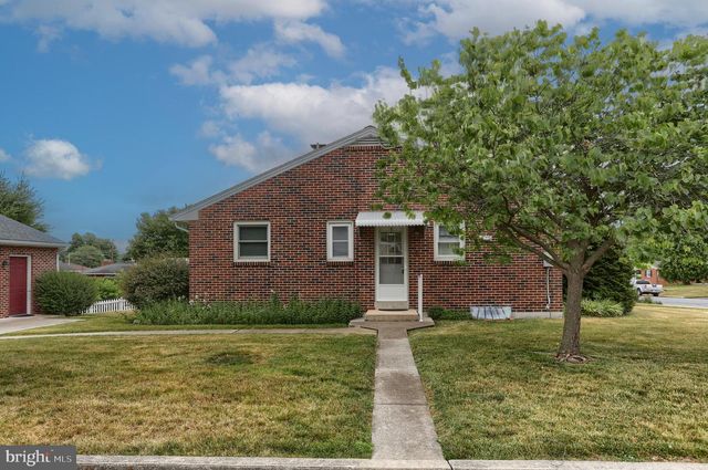 231 W ELM ST, Palmyra, PA 17078