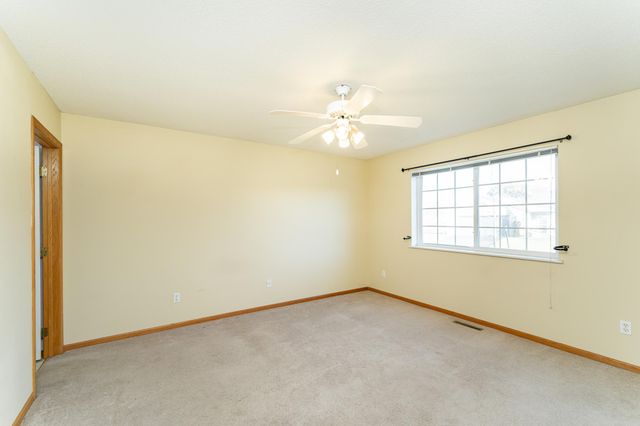 4933 35th Avenue NW, Rochester, MN 55901