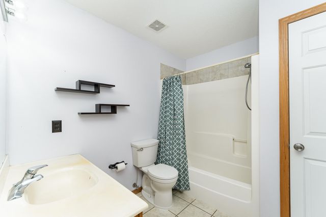 4933 35th Avenue NW, Rochester, MN 55901