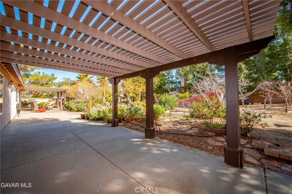 Image 29 of property listing at 41154 Heights, Palmdale, CA 93551