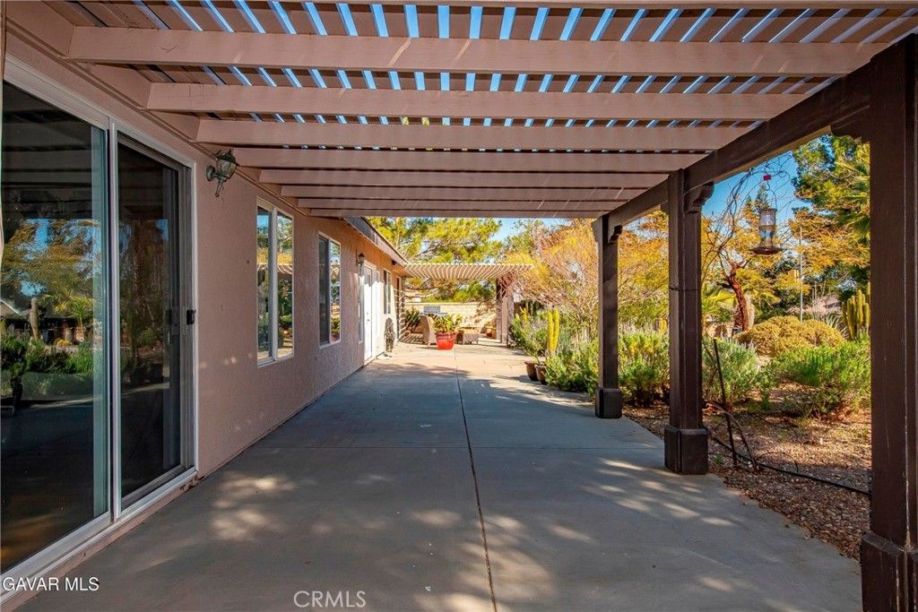 Image 30 of property listing at 41154 Heights, Palmdale, CA 93551