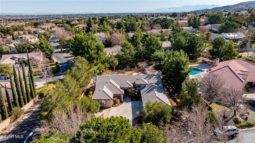 Image 51 of property listing at 41154 Heights, Palmdale, CA 93551